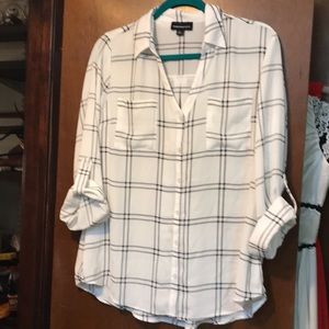 Fortune + Ivy Women’s XL Button Up Shirt